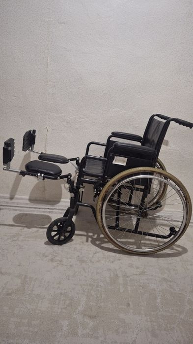 Инвалидная коляска