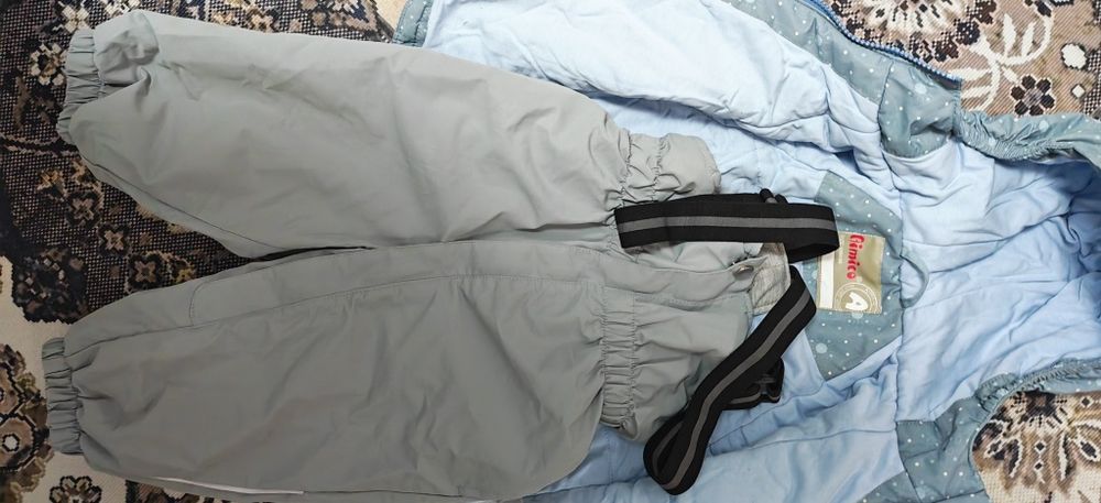 Продам весенний комплект
