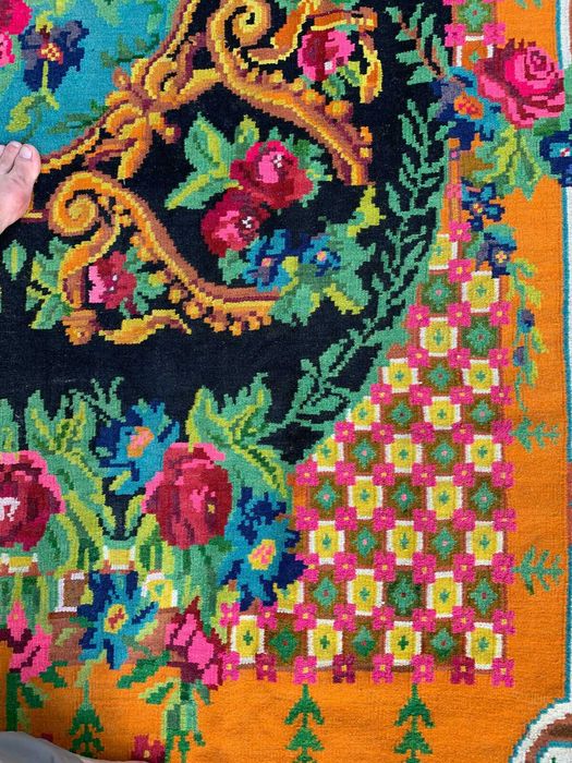 covor vechi antic traditional moldovenesc basarabean manual 350x183 cm