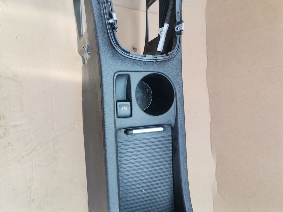 Cotiera opel astra j hatchback cu frână de mână electrica