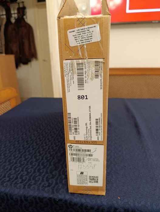 Vând laptop HP nou nefolosit cu Windows 11 pro 25H2 instalat cu licență,office pro plus cu licență,cu toate driverele instalate de Microsoft. Nu