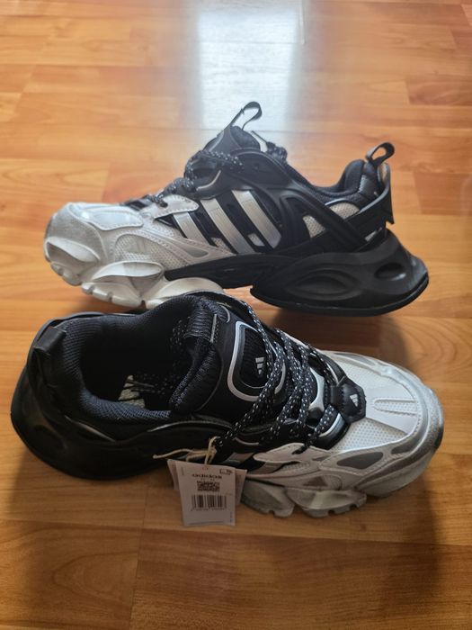 Adidasi Adidas original nou
