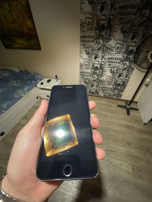 IPhone 7 plus срочно продаю