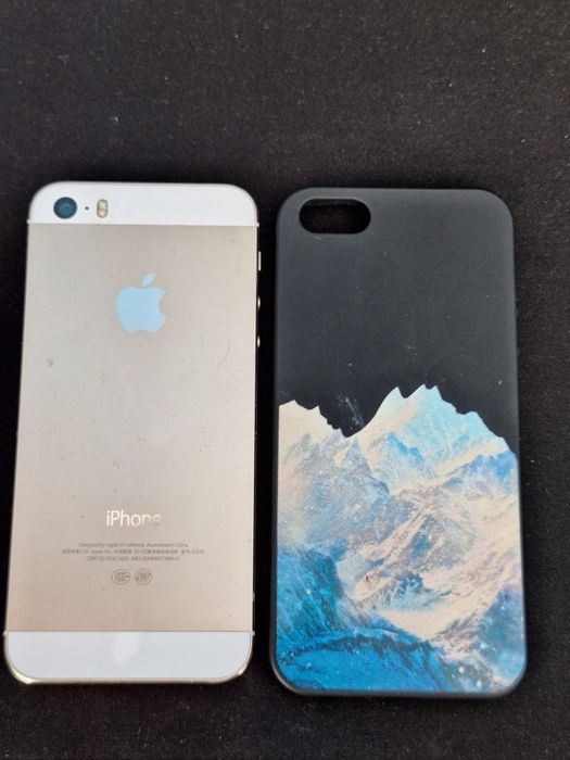 iPhone 5s 16GB с чехлом