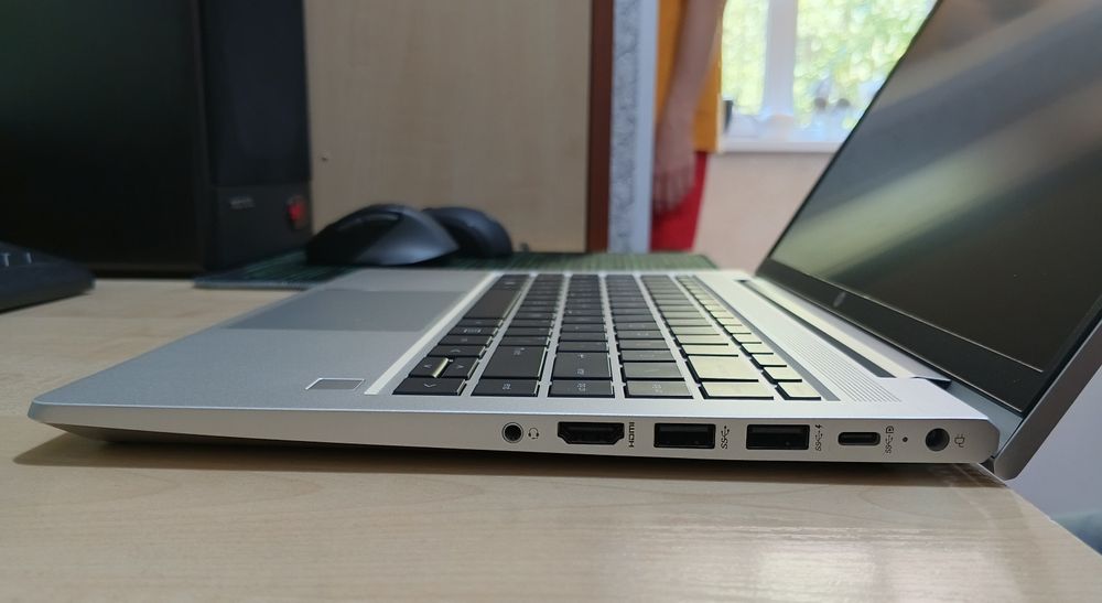 12 CPUs HP ProBook 445 G8 14" IPS/RYZEN 5 - 5600U/ 8GB DDR4/256GB NVMe