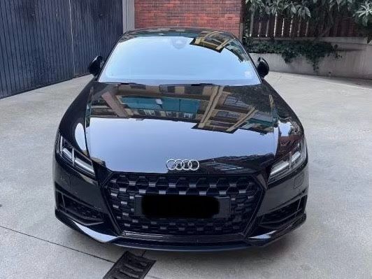 Dezmembrez Audi TT 2.0 TFSI, cutie automata, 47.000km