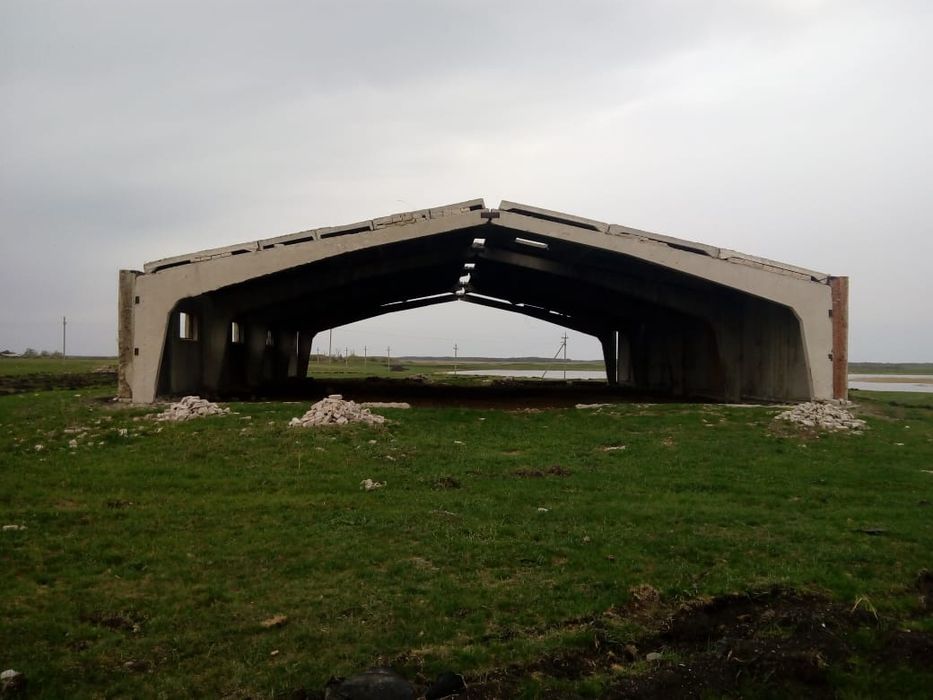 Продам склад. С территорией