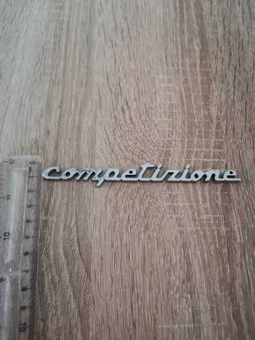 сребриста емблема Competizione за Абарт ABARTH