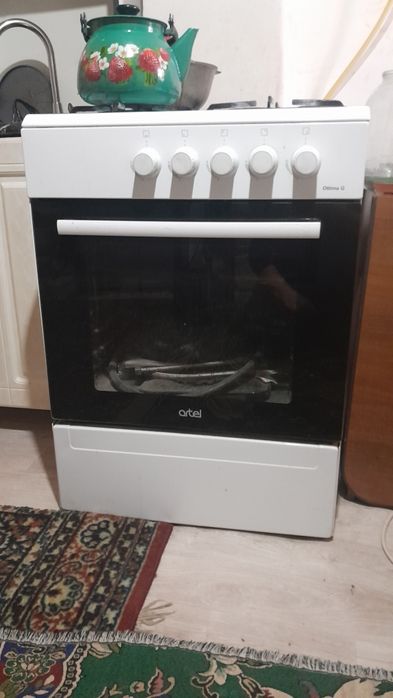 Продам газ плиту