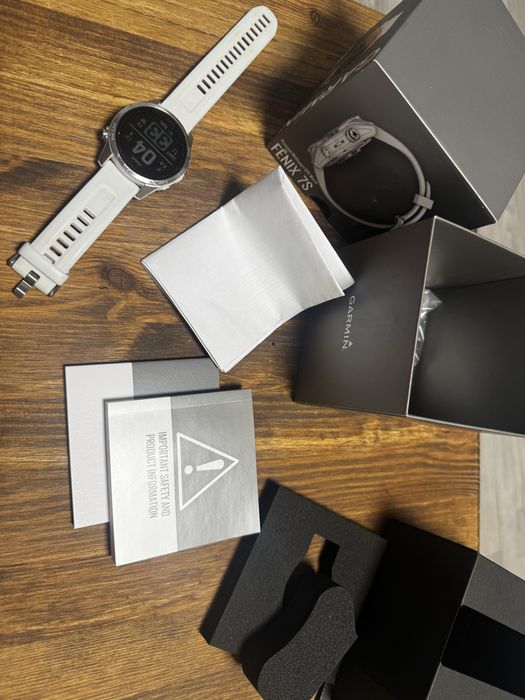 Продам Garmin Fenix 7s
