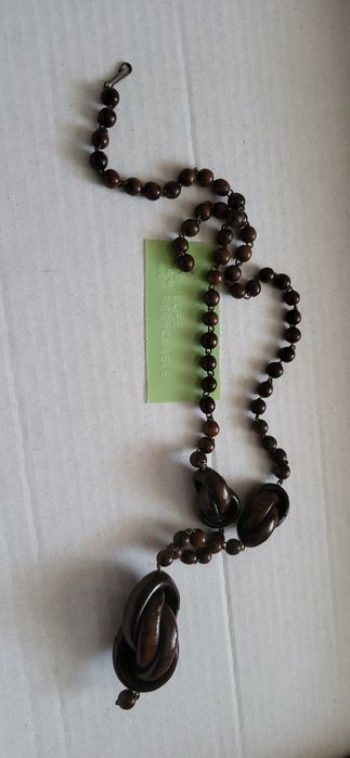 Украшения от деревянных