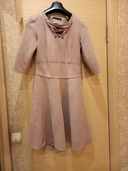 Продам женскую одежду