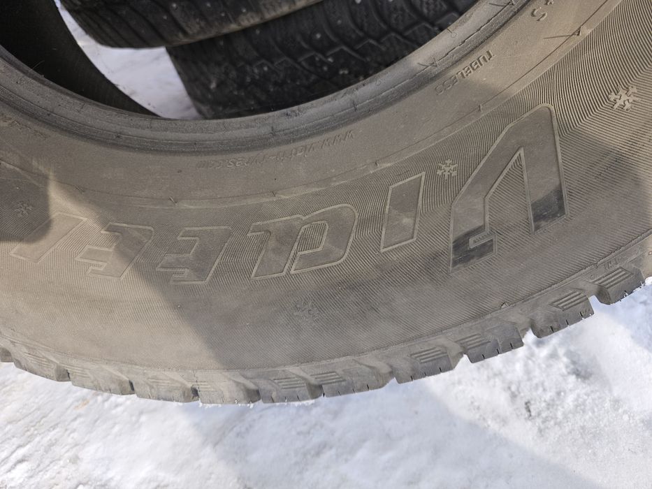 Продам зимние шины