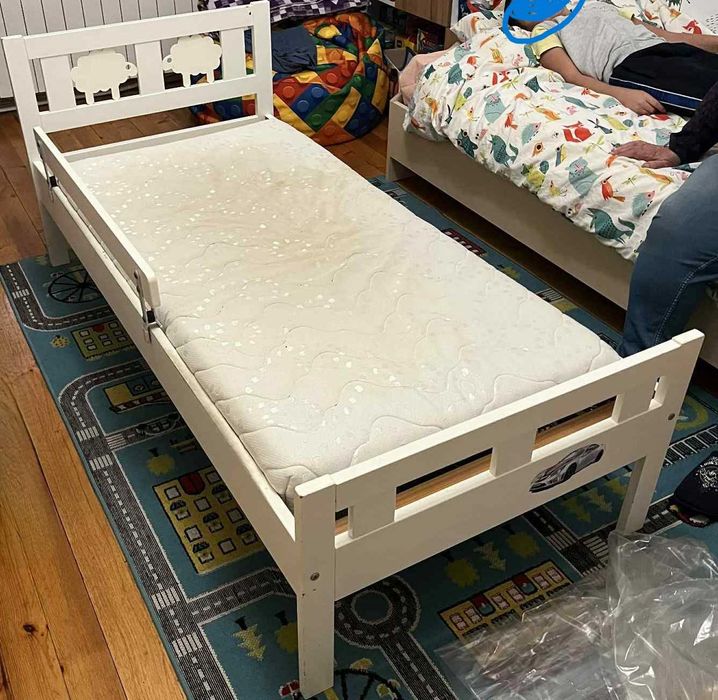 Продавам детско легло IKEA KRITTER