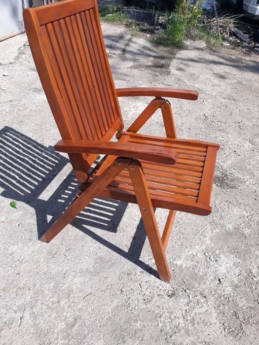 Маса с шест сгъваеми стола   тикиво дърво