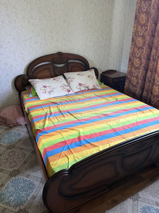 Спальний гарнитур б/у
