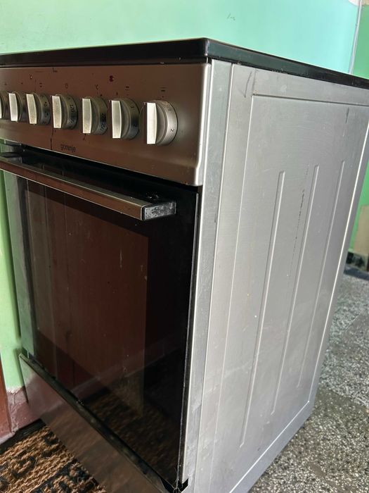 Фурна Gorenje за ремонт или части
