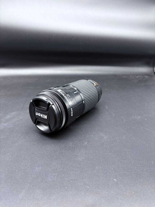 NIKON AF NIKKOR 70-210mm 1:4