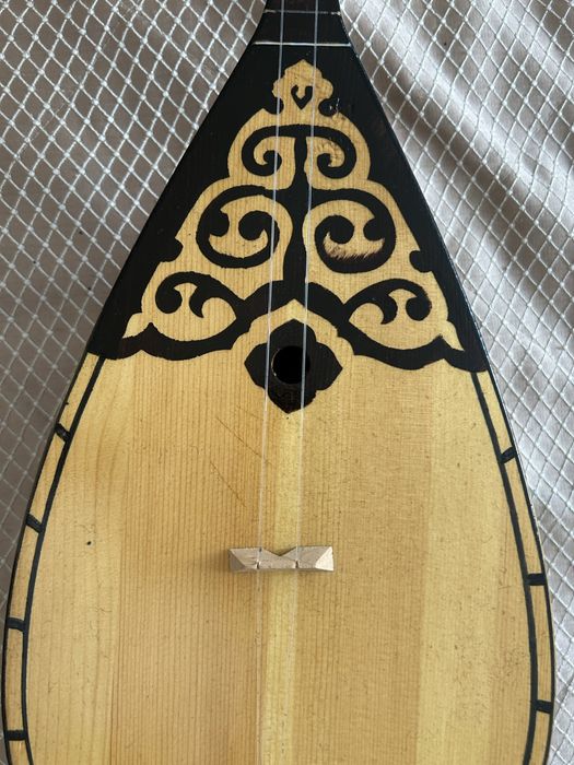 Домбра детская с чехлом новая