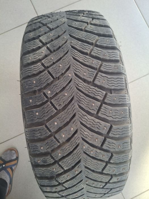 Срочно продам шины