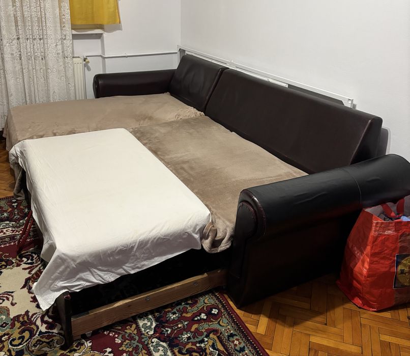 Coltar extensibil cu spatiu depozitare