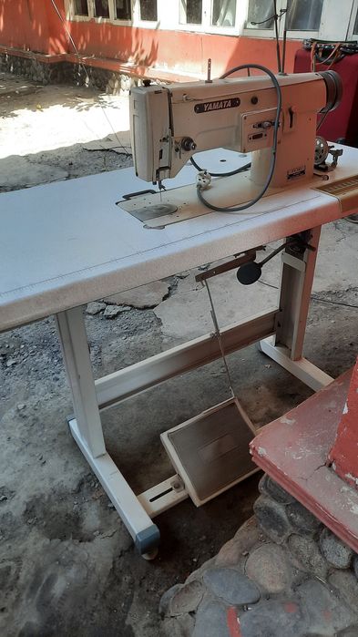 Тикув машинаси сотилади