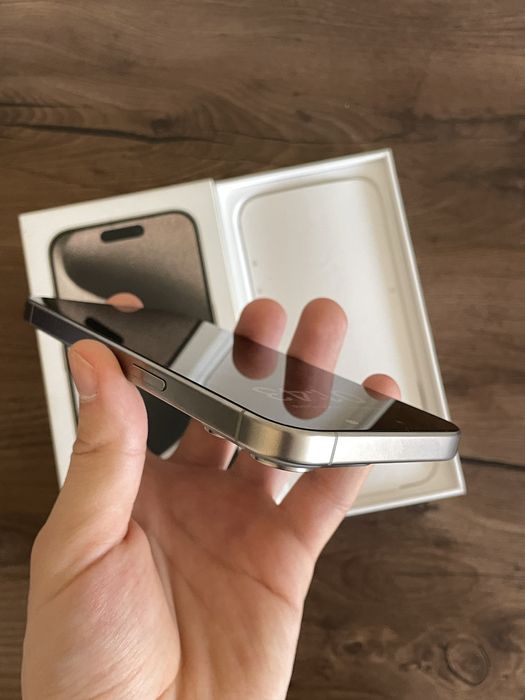 iPhone 15 pro natural titanium в иделае