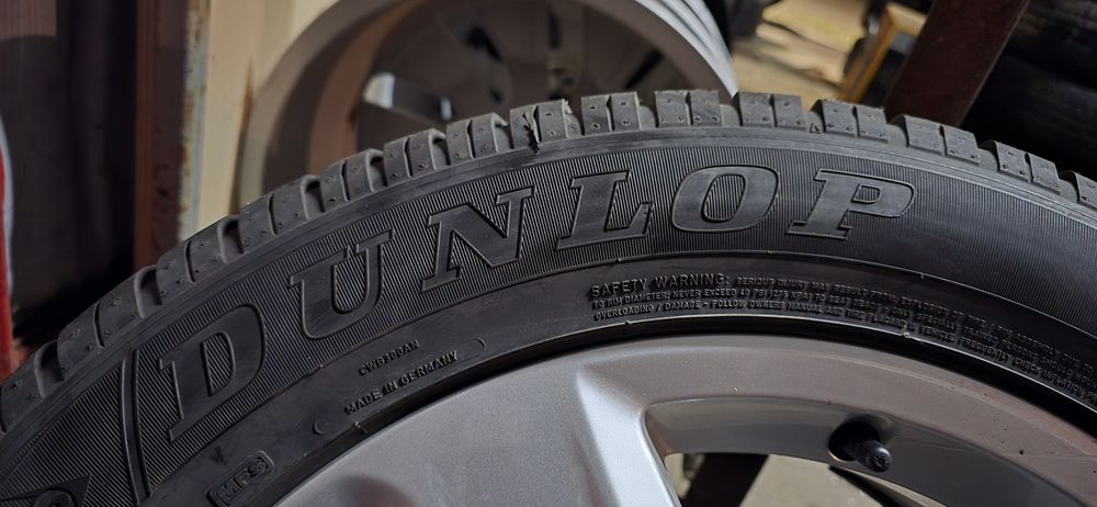 Оригинални джанти Ауди 18 цола гуми 235 55 18 Dunlop