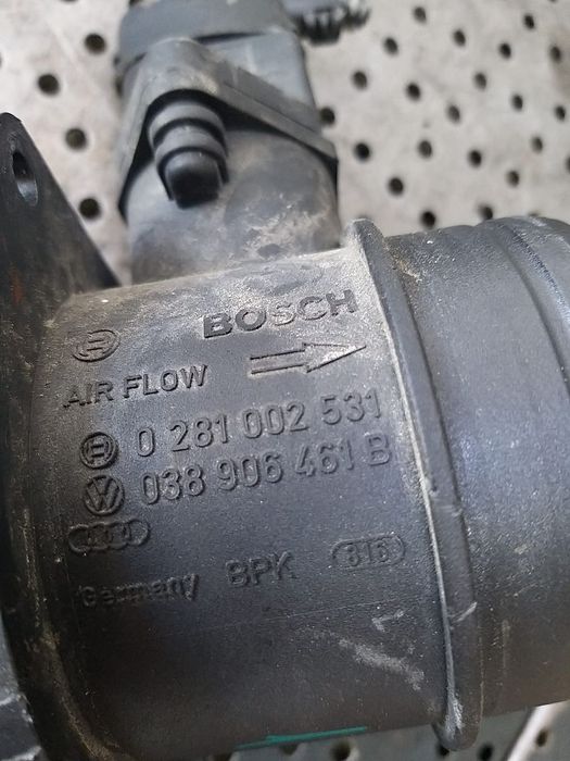 Debitmetru aer 1.9 tdi vw touran 1t 0281002531 038906461b