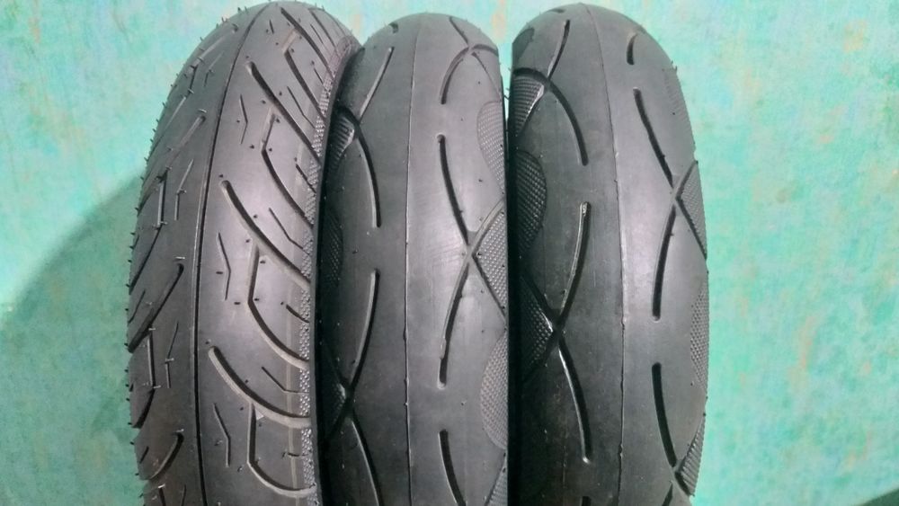 Продаётся пакрышки-шины для скутеров НОВЫЙ.