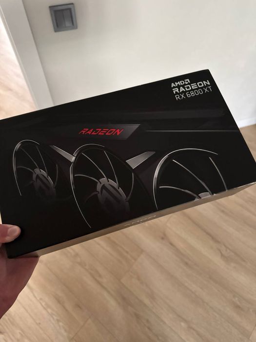 Rx 6800xt 16 gb (референс)
