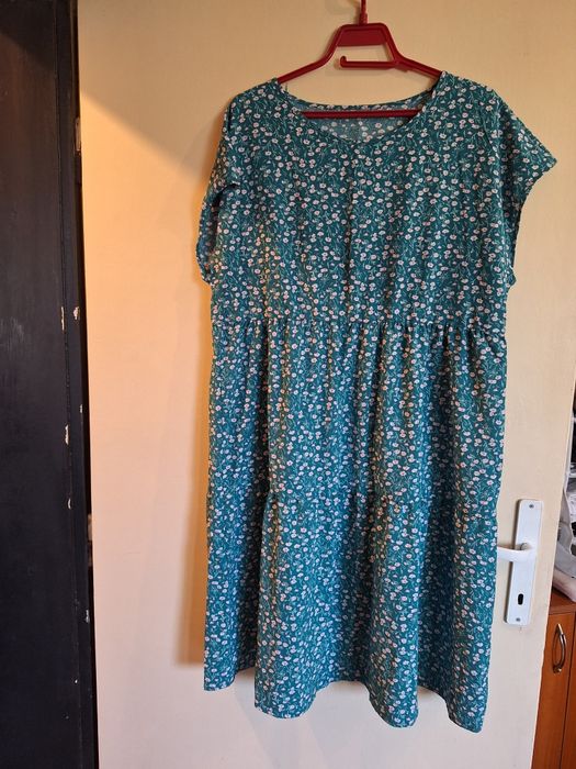 Красиви дамски рокли