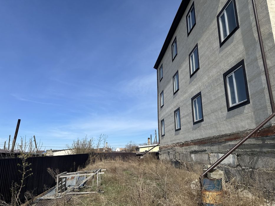 Продам Торг готовое здание под общежитие !