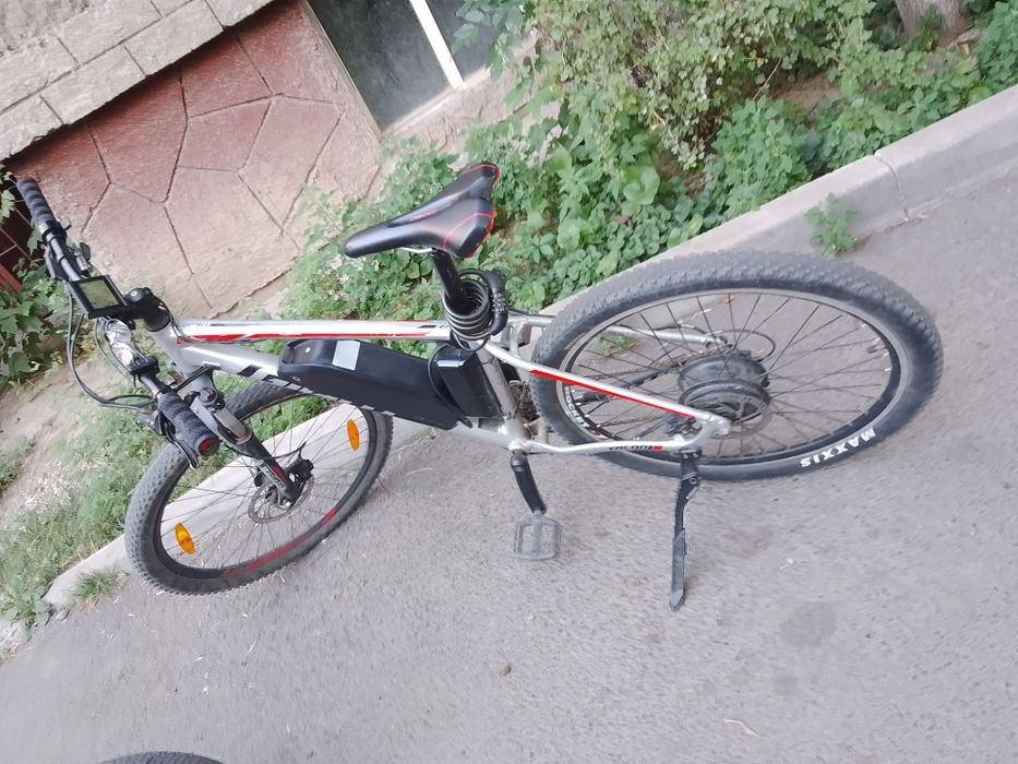 Велосипед электрический.