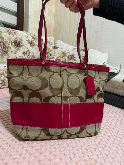 Дамска чанта COACH