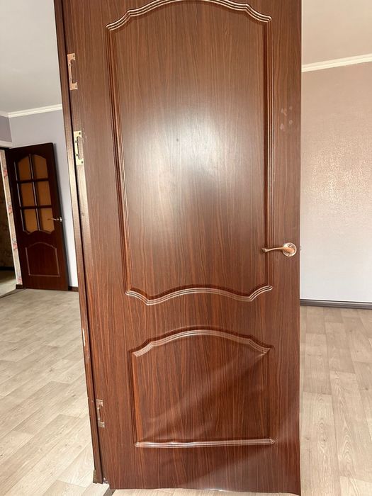 Деревянные двери