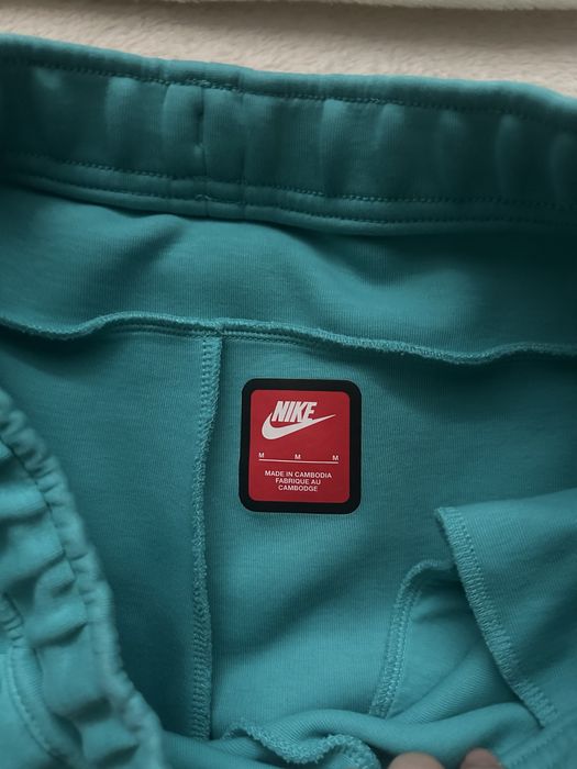 Nike tech fleece