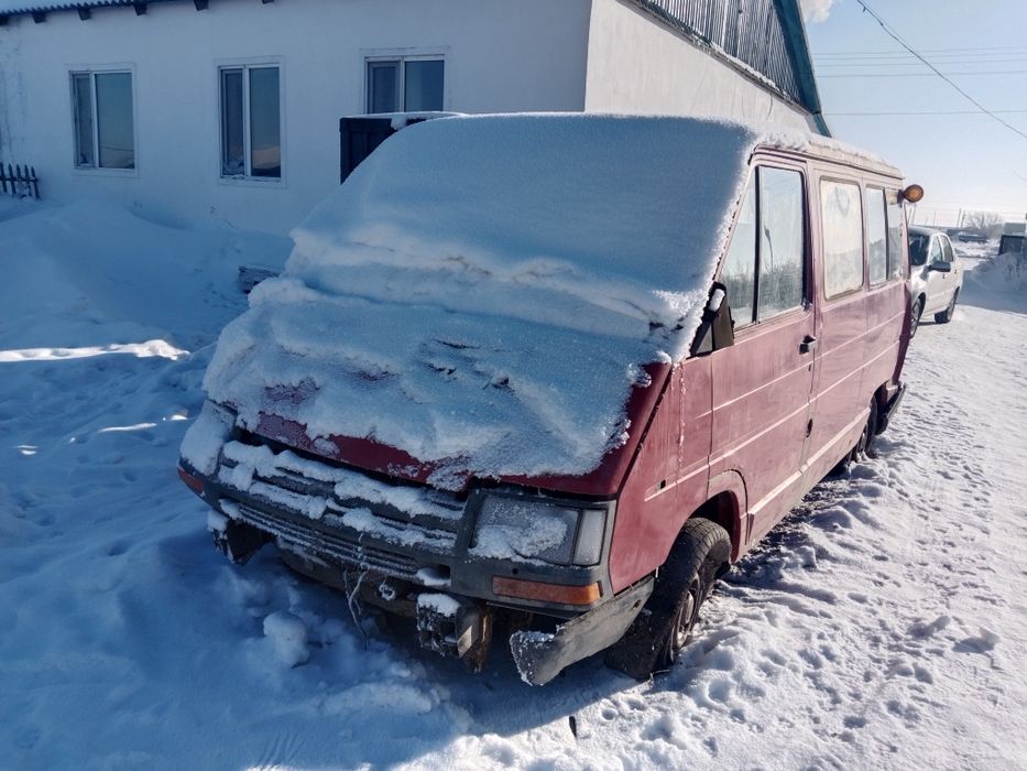 Продам Рено трафик