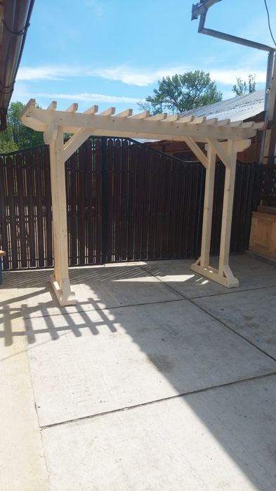 Pergola cu leagan