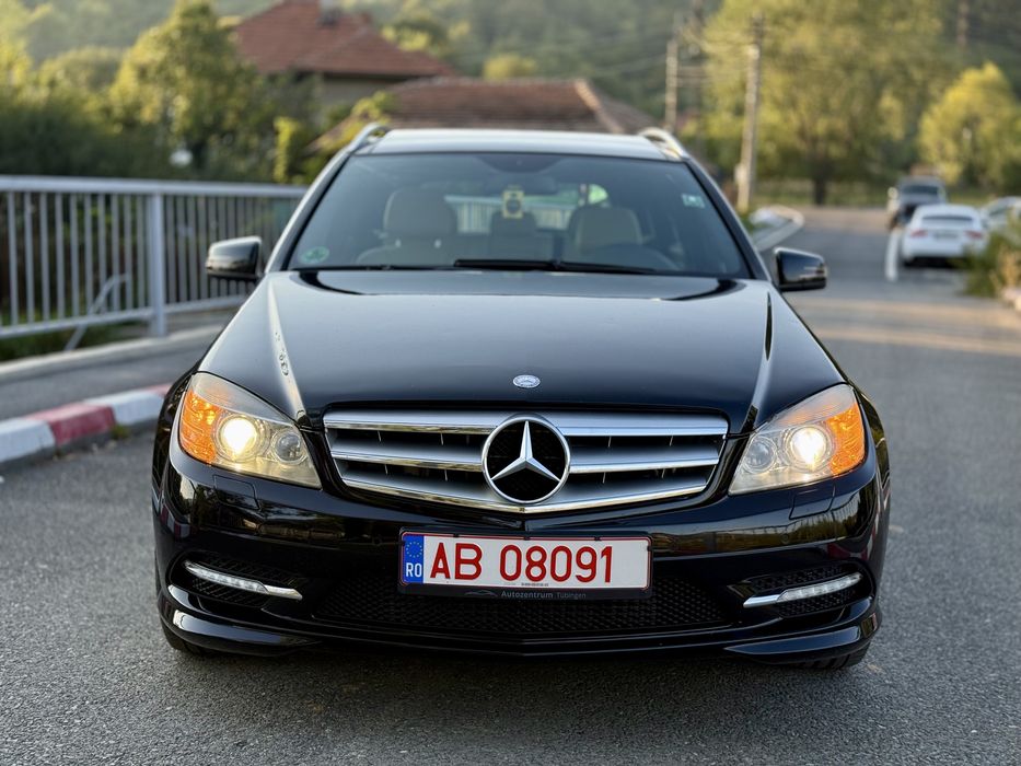 Mercedes-Benz C350 Pachet AMG