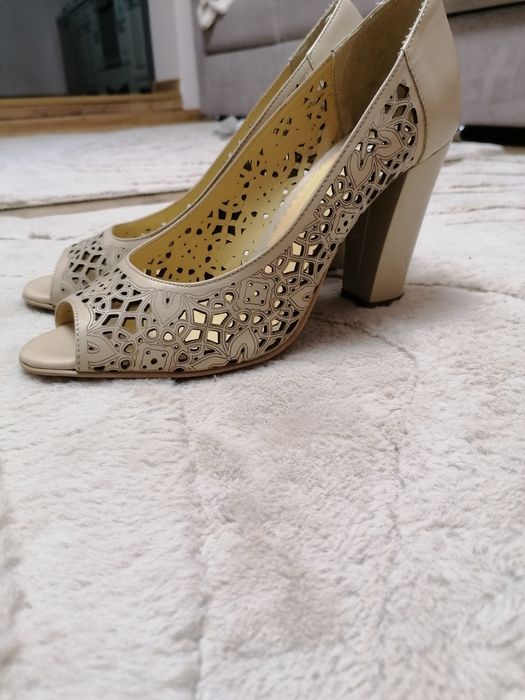 Pantofi piele naturala