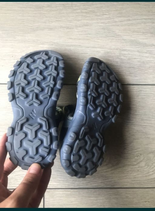 Нови детски сандали 25 , 28,5 и 28/29