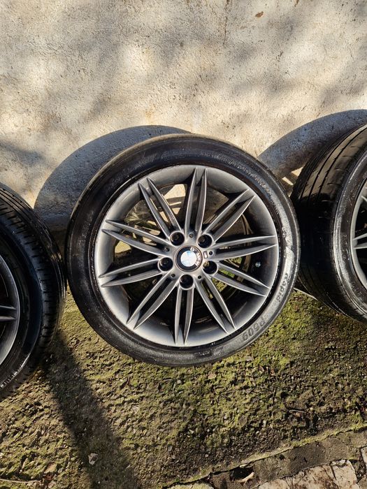 Продавам Джанти с гуми за BMW  17