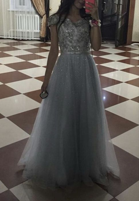 Вечерние платья все по 5000тг