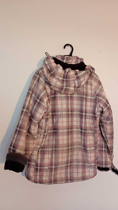 Jacheta  Killtec de ski, groasa, 11-12 ani