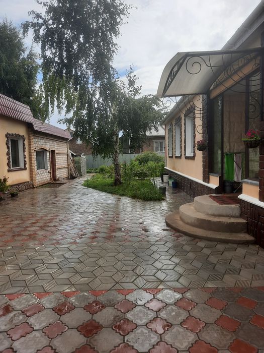 Продам коттедж 215 кв.