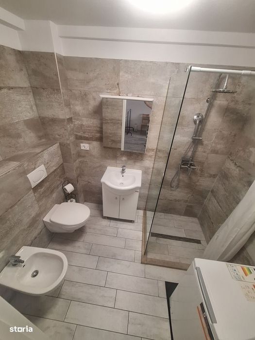 Studio bloc nou Ostroveni