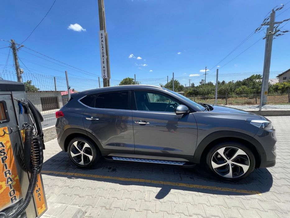 Hyundai Tucson  185 CP 4x4 FULL Scaune Ventilate Haion Electric Lane Assist