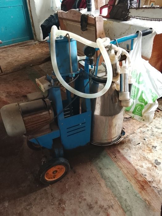 Продам доильный аппарат