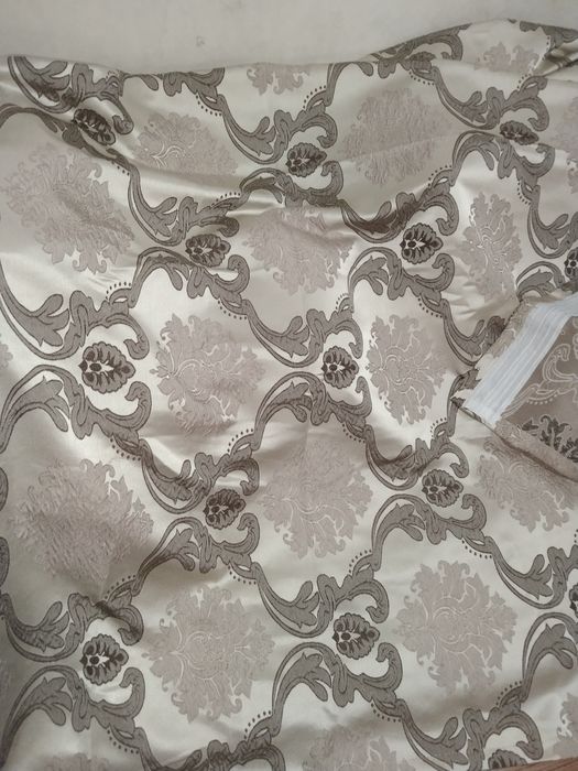 Продам шторы теневые